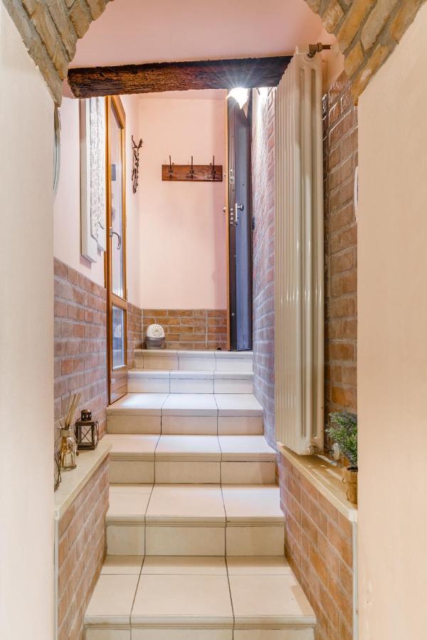 Nell'Antico Ghetto Ebraico Apartment แฟร์รารา ภายนอก รูปภาพ