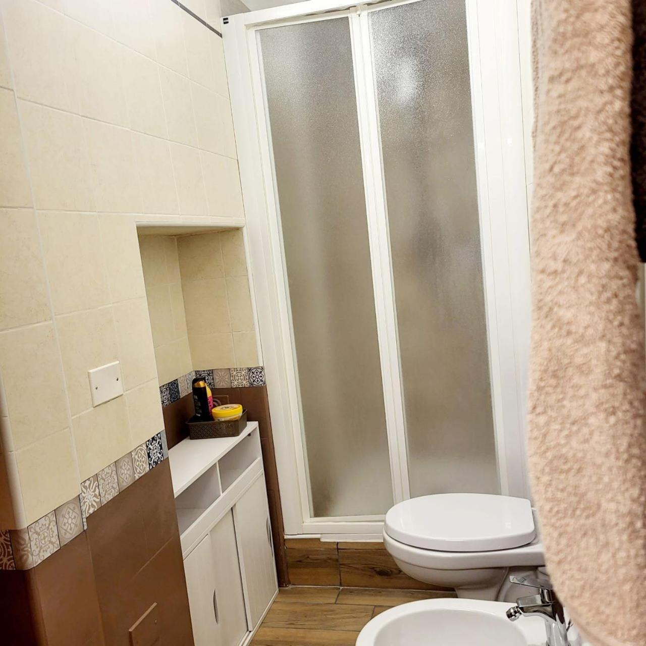 Nell'Antico Ghetto Ebraico Apartment แฟร์รารา ภายนอก รูปภาพ