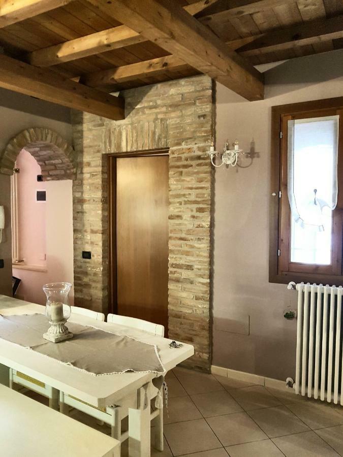 Nell'Antico Ghetto Ebraico Apartment แฟร์รารา ภายนอก รูปภาพ