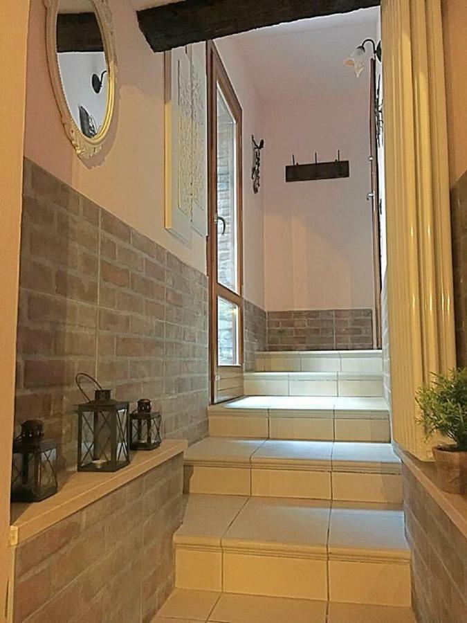 Nell'Antico Ghetto Ebraico Apartment แฟร์รารา ภายนอก รูปภาพ